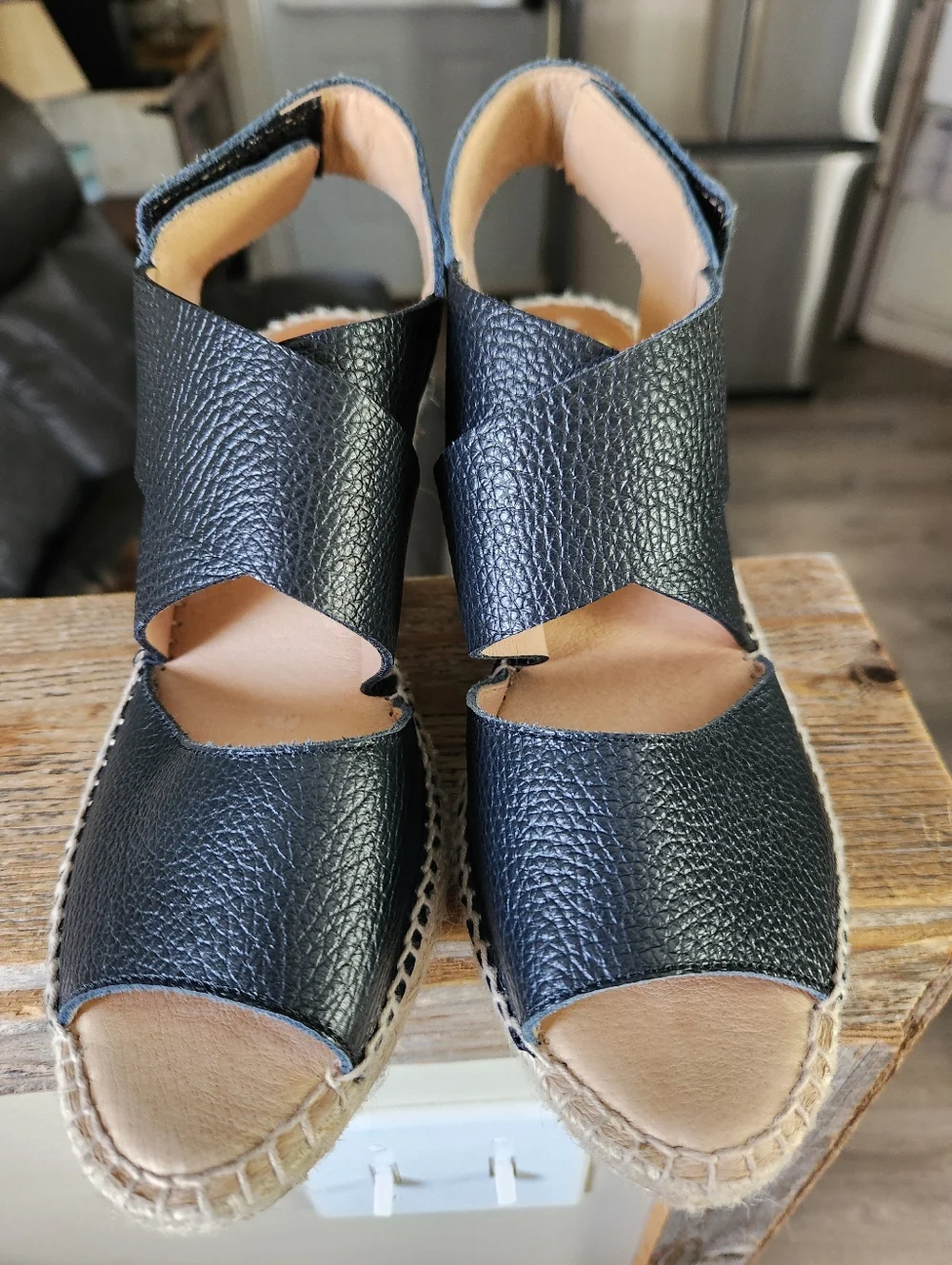 Kanna Leather Espadrille Wedges Size 8